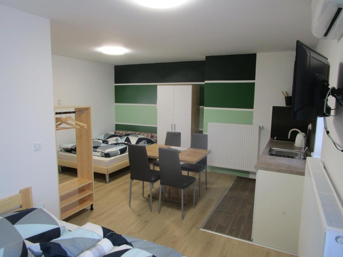 Veroland Maganszallashely Hódmezővásárhely Exterior foto